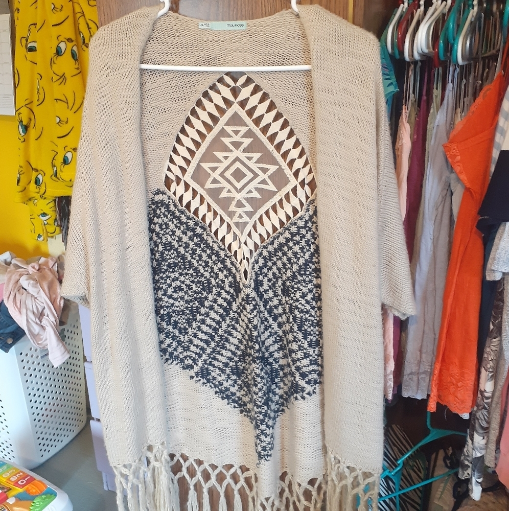 Maurices knit shawl